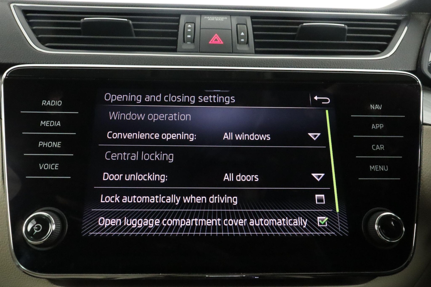 Used Skoda Superb 2021 for sale - 76644742: Photo 51