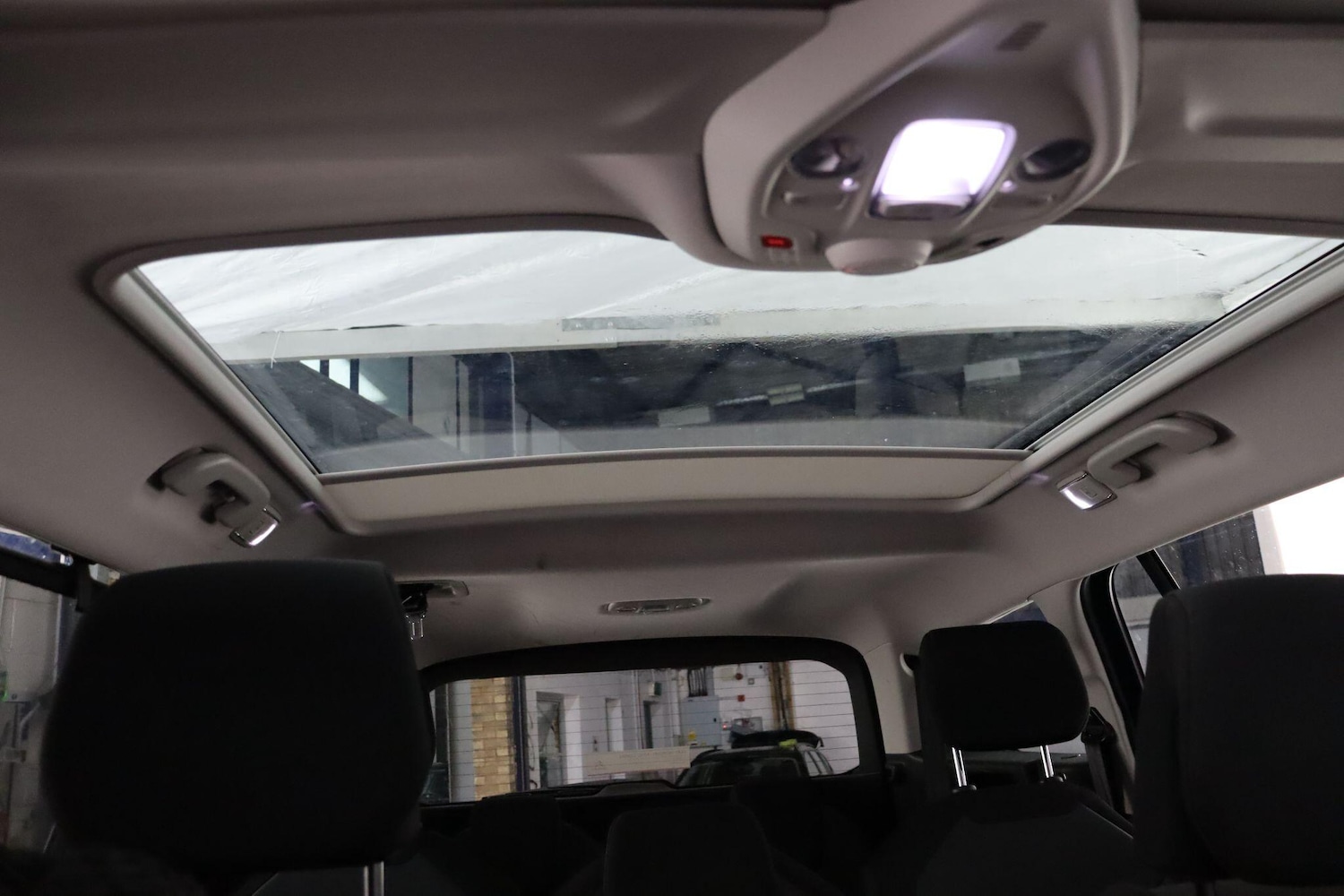 Used Citroen C4 Grand Picasso 2022 for sale - 76952729: Photo 37