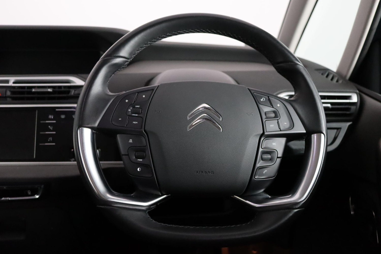 Used Citroen C4 Grand Picasso 2022 for sale - 76952729: Photo 9