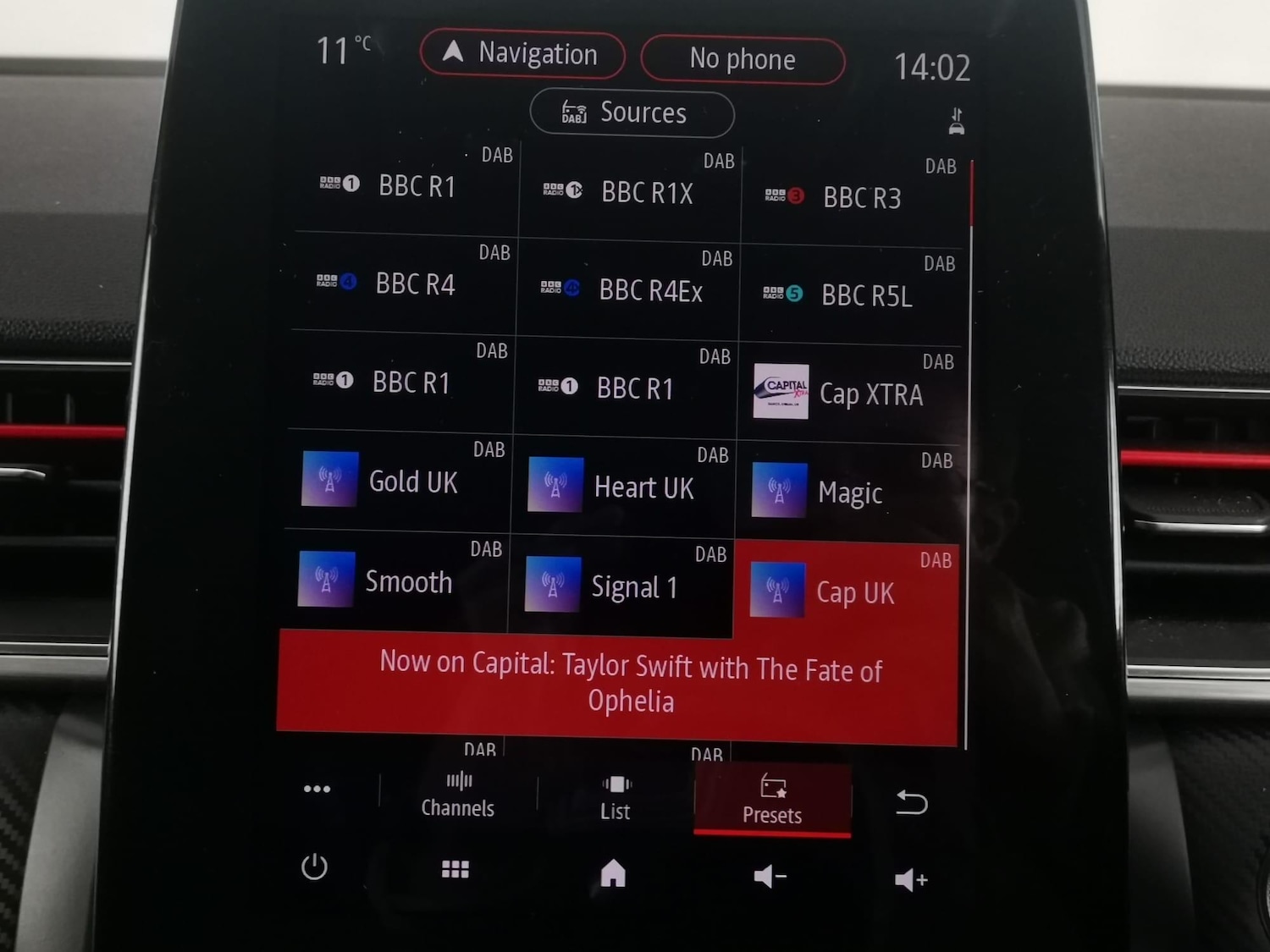 Used Renault Captur 2022 for sale - 76283100: Photo 44