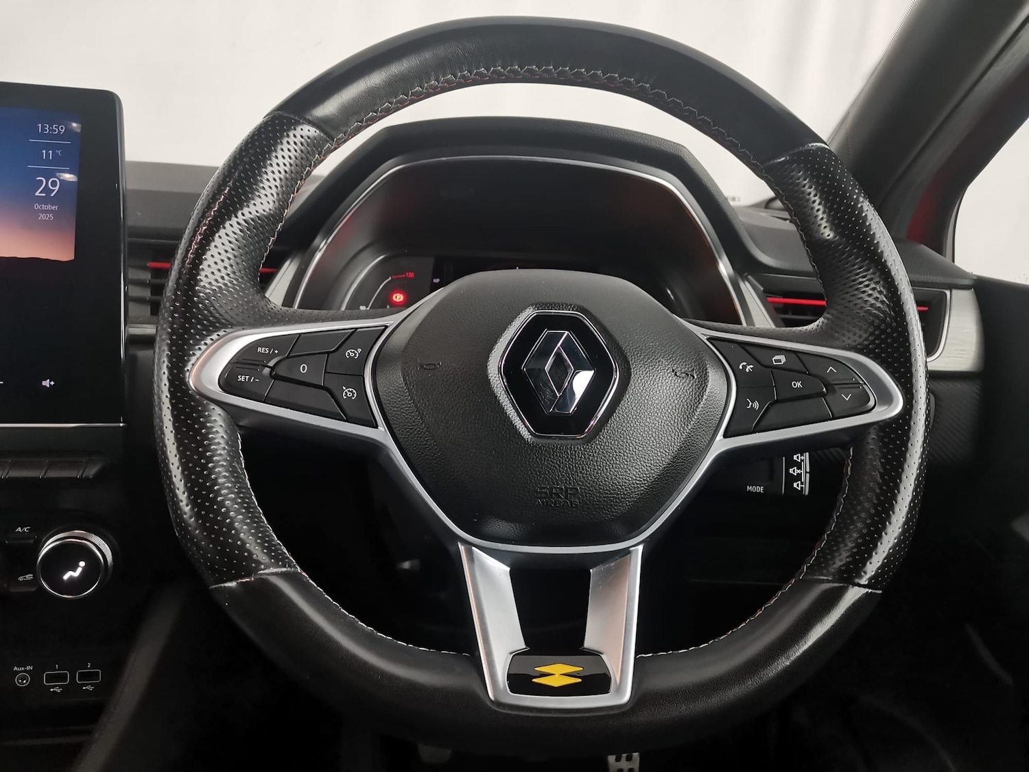 Used Renault Captur 2022 for sale - 76283100: Photo 9