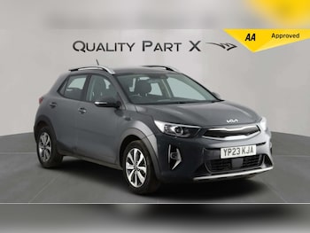 Used Kia Stonic 2023 for sale - 78541038: Photo