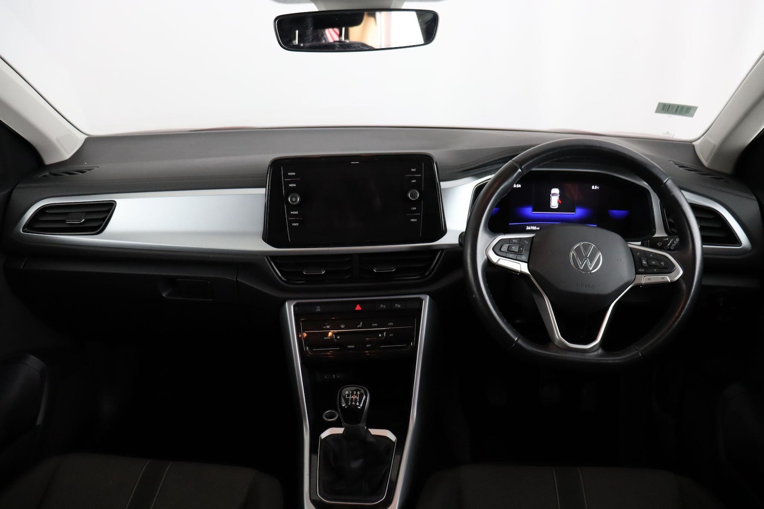 Used Volkswagen T-Roc 2024 for sale - 77456352: Photo 10