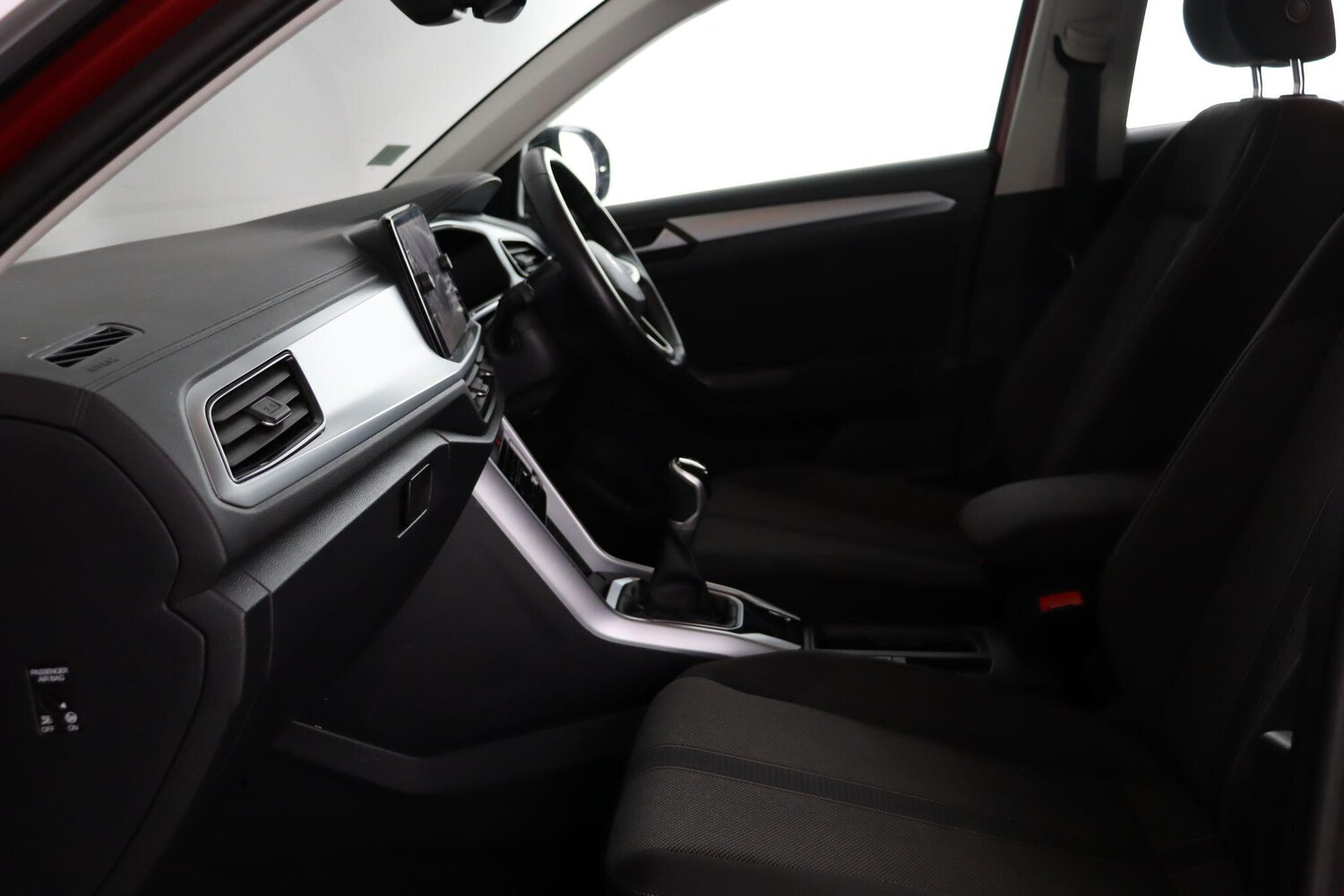 Used Volkswagen T-Roc 2024 for sale - 77456352: Photo 12