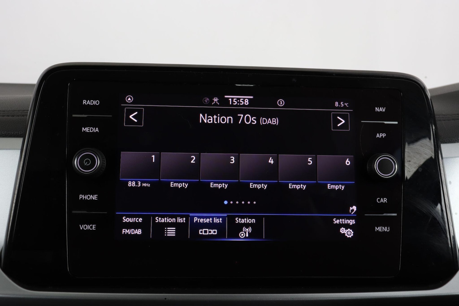 Used Volkswagen T-Roc 2024 for sale - 77456352: Photo 30