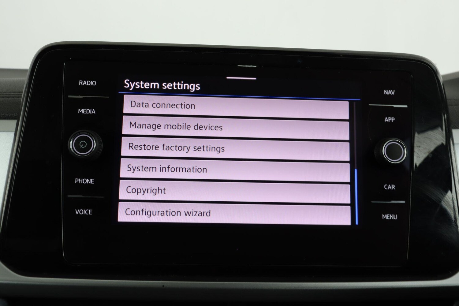 Used Volkswagen T-Roc 2024 for sale - 77456352: Photo 39