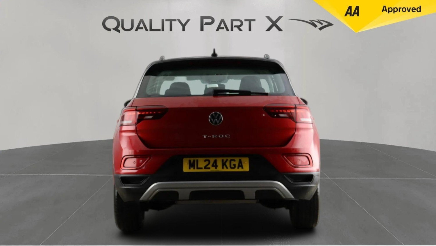 Used Volkswagen T-Roc 2024 for sale - 77456352: Photo 6