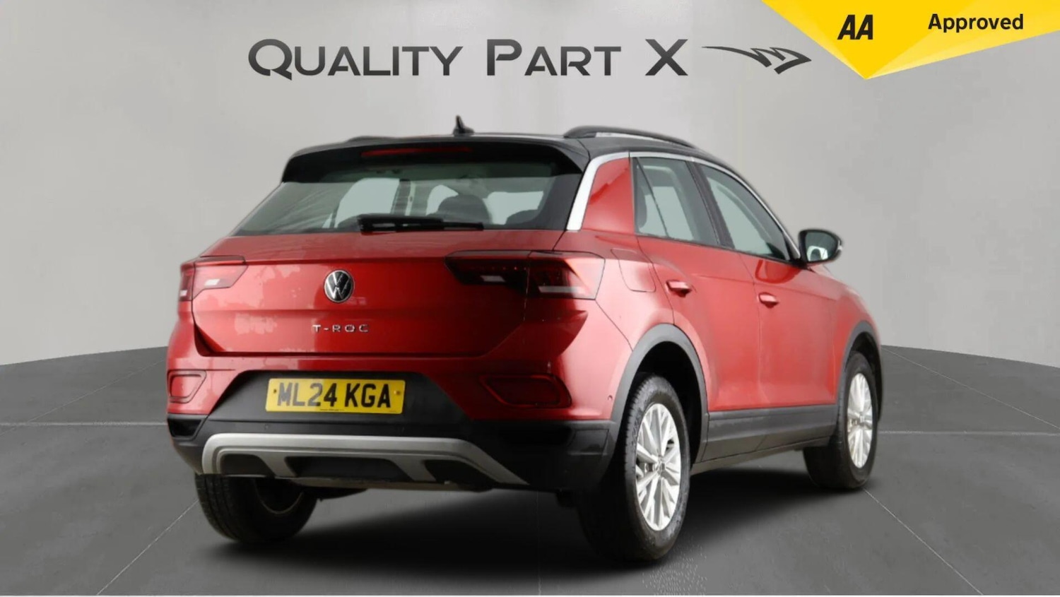 Used Volkswagen T-Roc 2024 for sale - 77456352: Photo 7