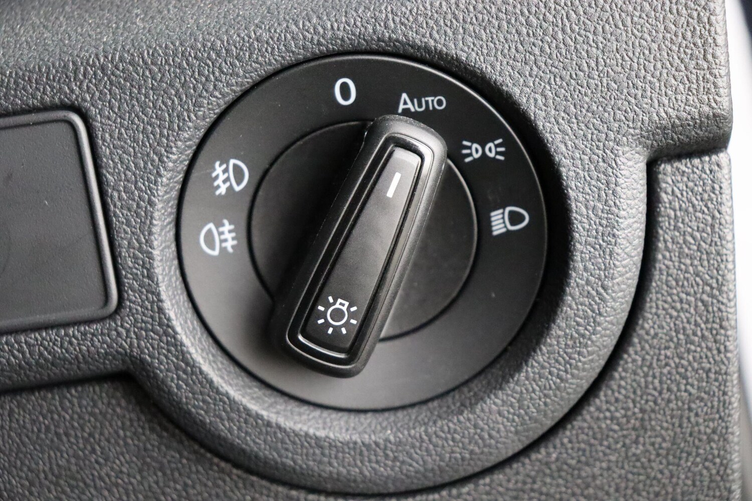 Used Volkswagen T-Cross 2023 for sale - 76913284: Photo 20