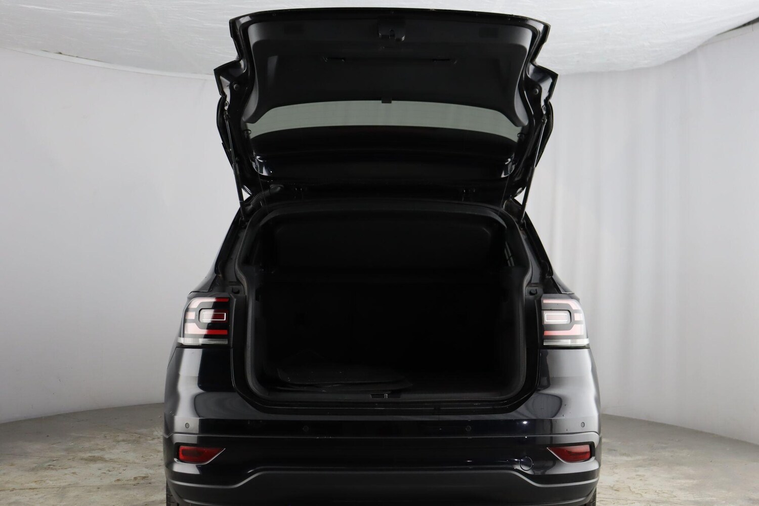 Used Volkswagen T-Cross 2023 for sale - 76913284: Photo 29