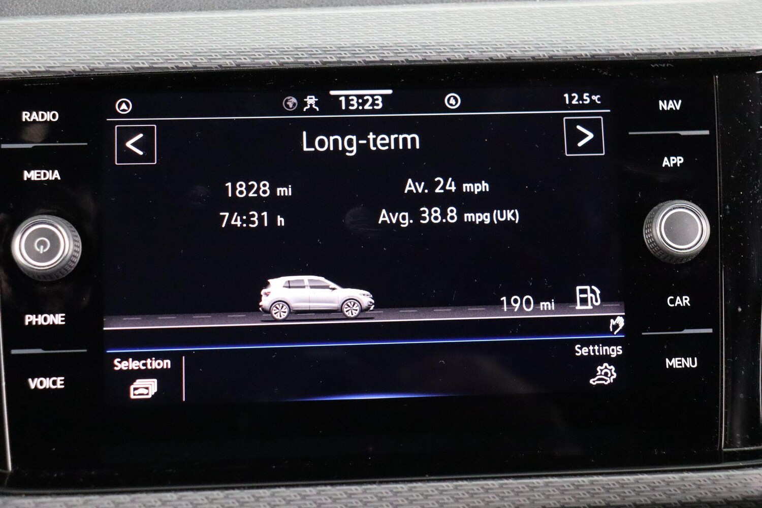 Used Volkswagen T-Cross 2023 for sale - 76913284: Photo 40