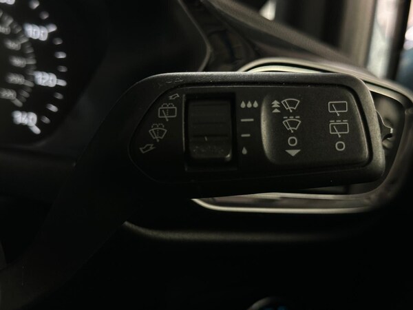 Used Ford Fiesta 2023 for sale - 75657972: Photo 25