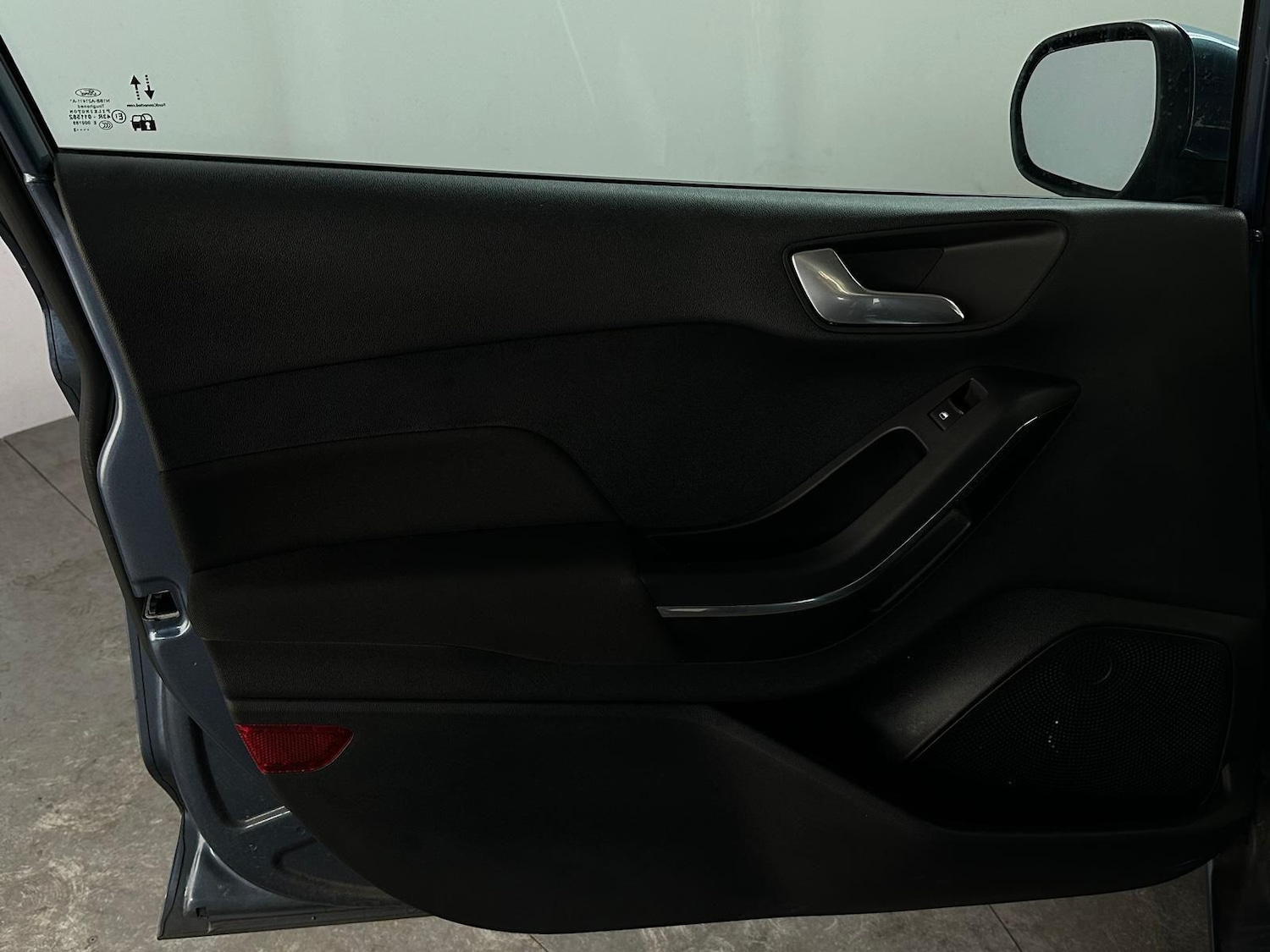 Vehicle 28