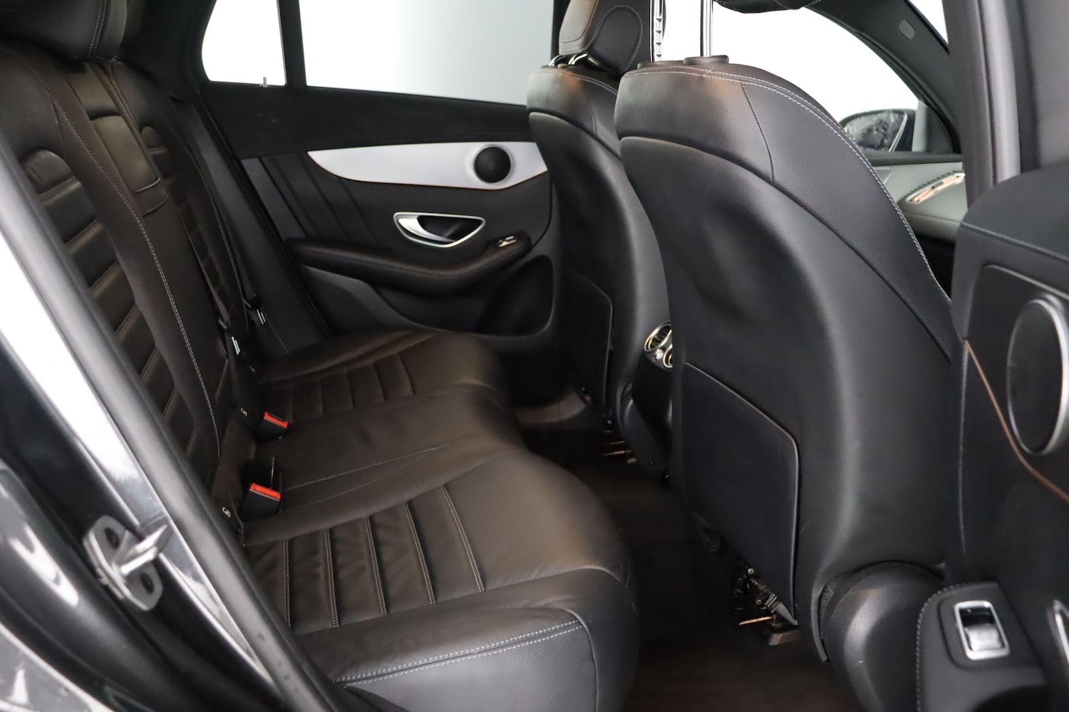 Used Mercedes-Benz EQC 2022 for sale - 77190610: Photo 13