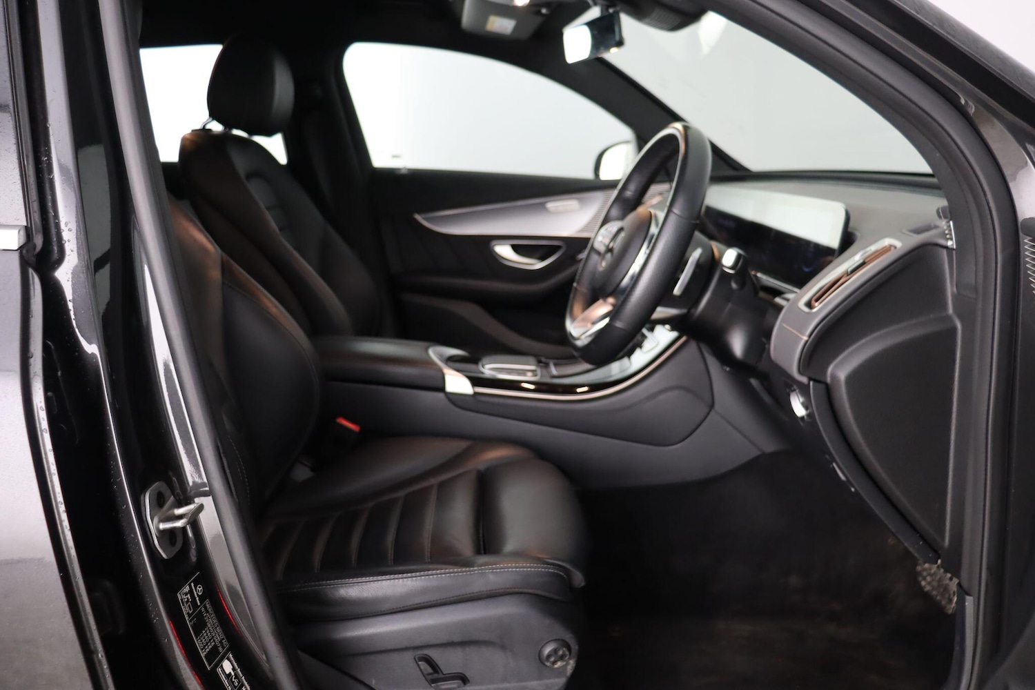 Used Mercedes-Benz EQC 2022 for sale - 77190610: Photo 14