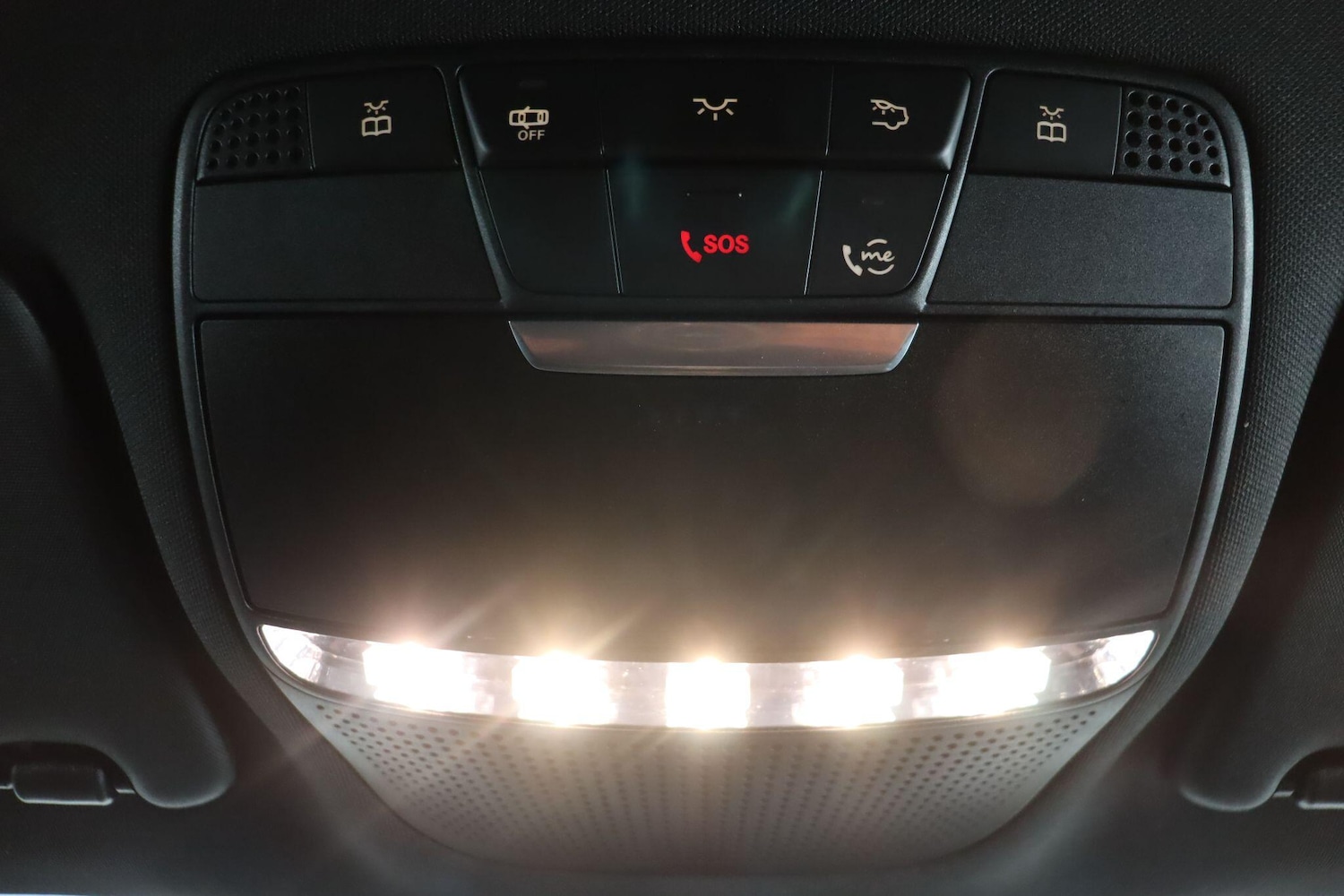 Used Mercedes-Benz EQC 2022 for sale - 77190610: Photo 23