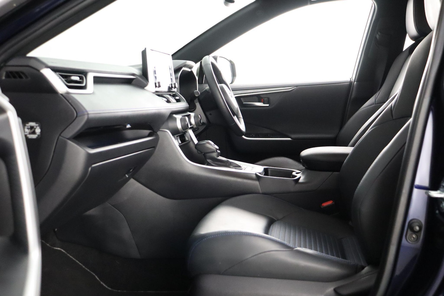 Used Toyota RAV4 2021 for sale - 76899215: Photo 14