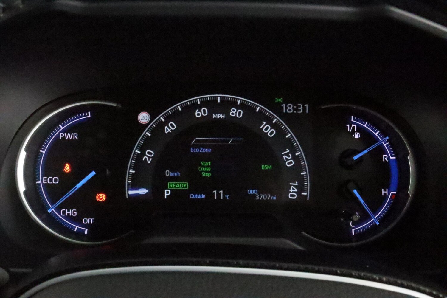 Used Toyota RAV4 2021 for sale - 76899215: Photo 31