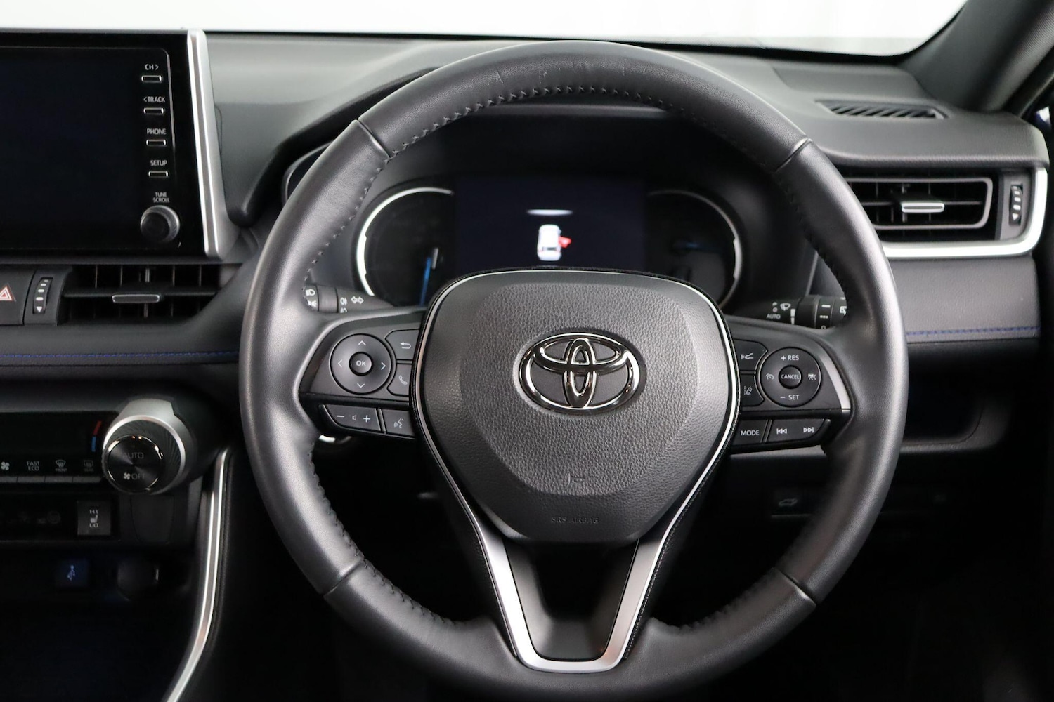 Used Toyota RAV4 2021 for sale - 76899215: Photo 9