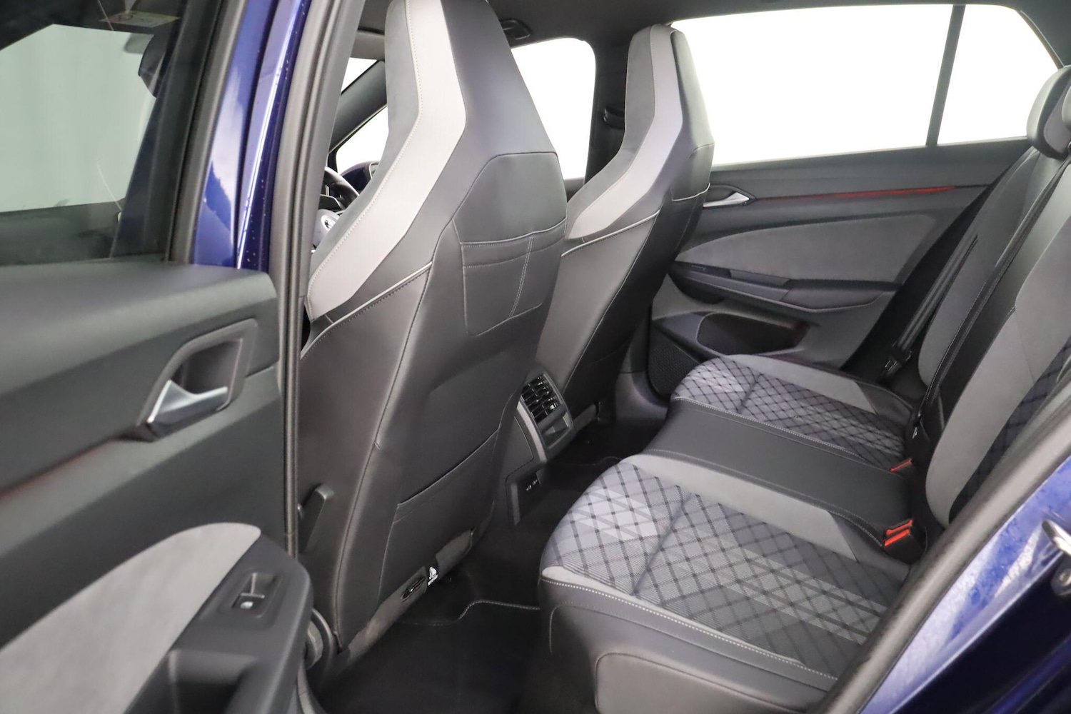 Used Volkswagen Golf 2021 for sale - 76336549: Photo 14