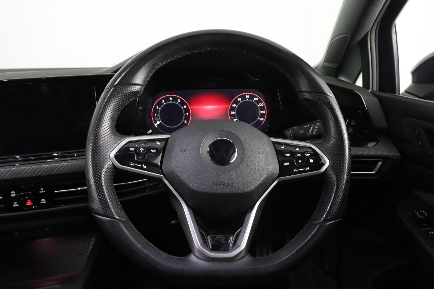 Used Volkswagen Golf 2021 for sale - 76336549: Photo 9