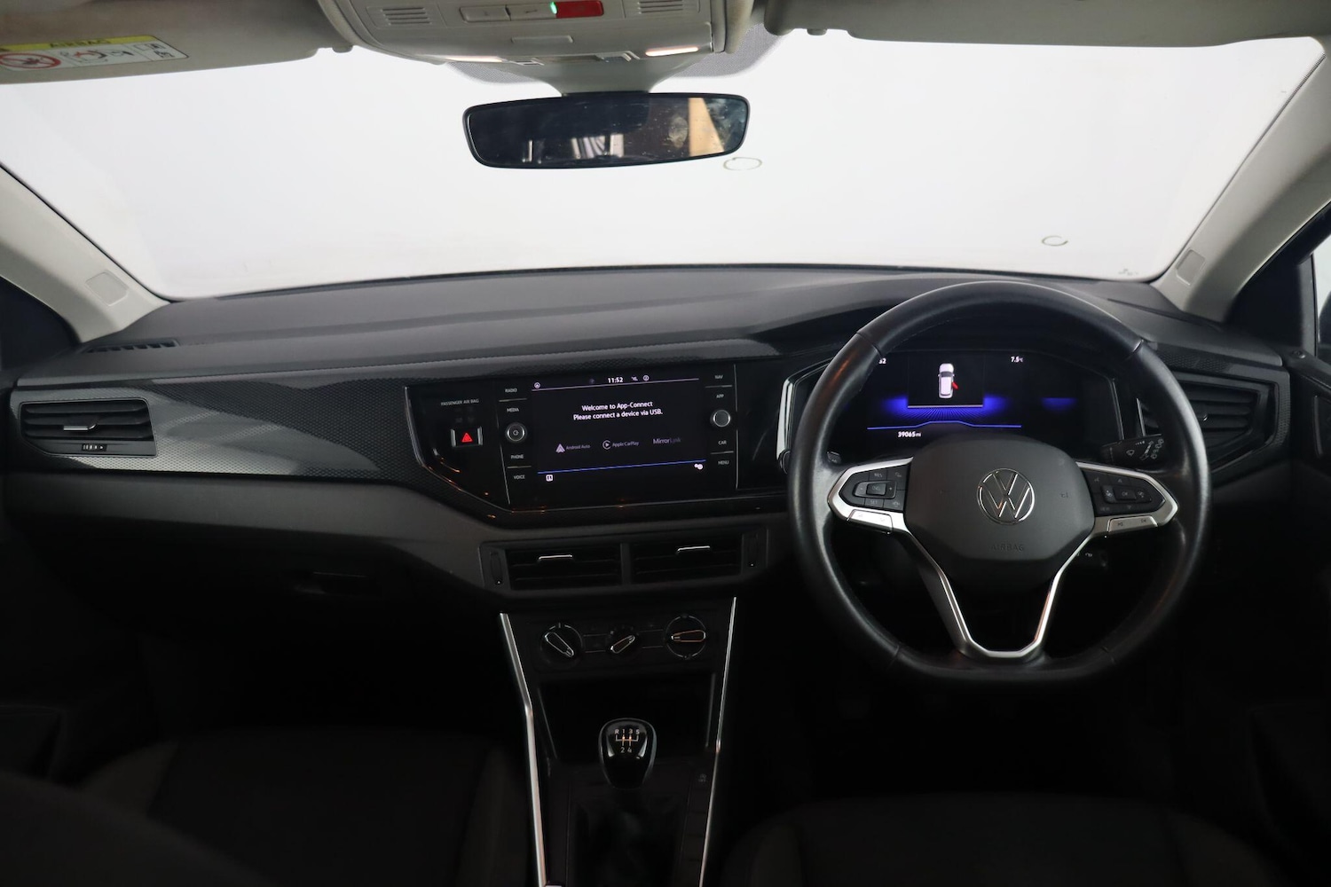 Used Volkswagen Polo 2023 for sale - 77412396: Photo 10