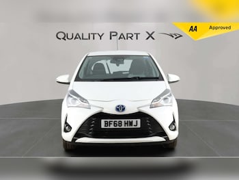 Used Toyota Yaris 2018 for sale - 78837897: Photo