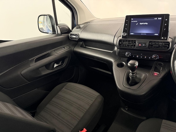Used Vauxhall Combo Life 2021 for sale - 76175427: Photo 17