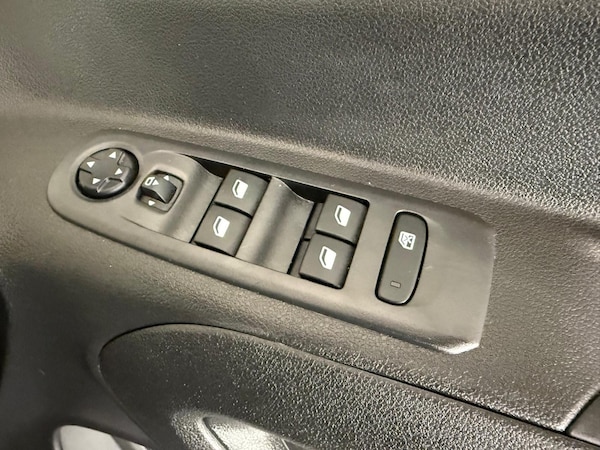 Used Vauxhall Combo Life 2021 for sale - 76175427: Photo 34