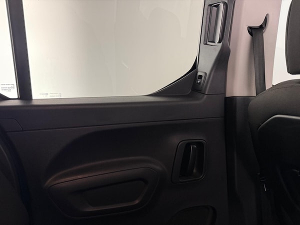 Used Vauxhall Combo Life 2021 for sale - 76175427: Photo 38