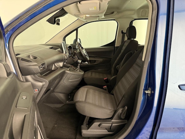 Used Vauxhall Combo Life 2021 for sale - 76175427: Photo 43