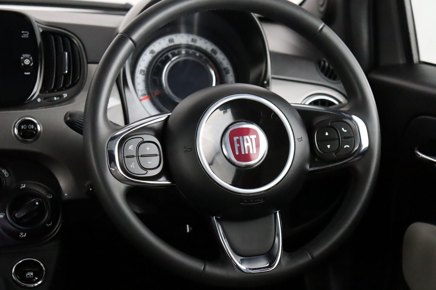 Used Fiat 500 for sale - 77793827: Photo 9