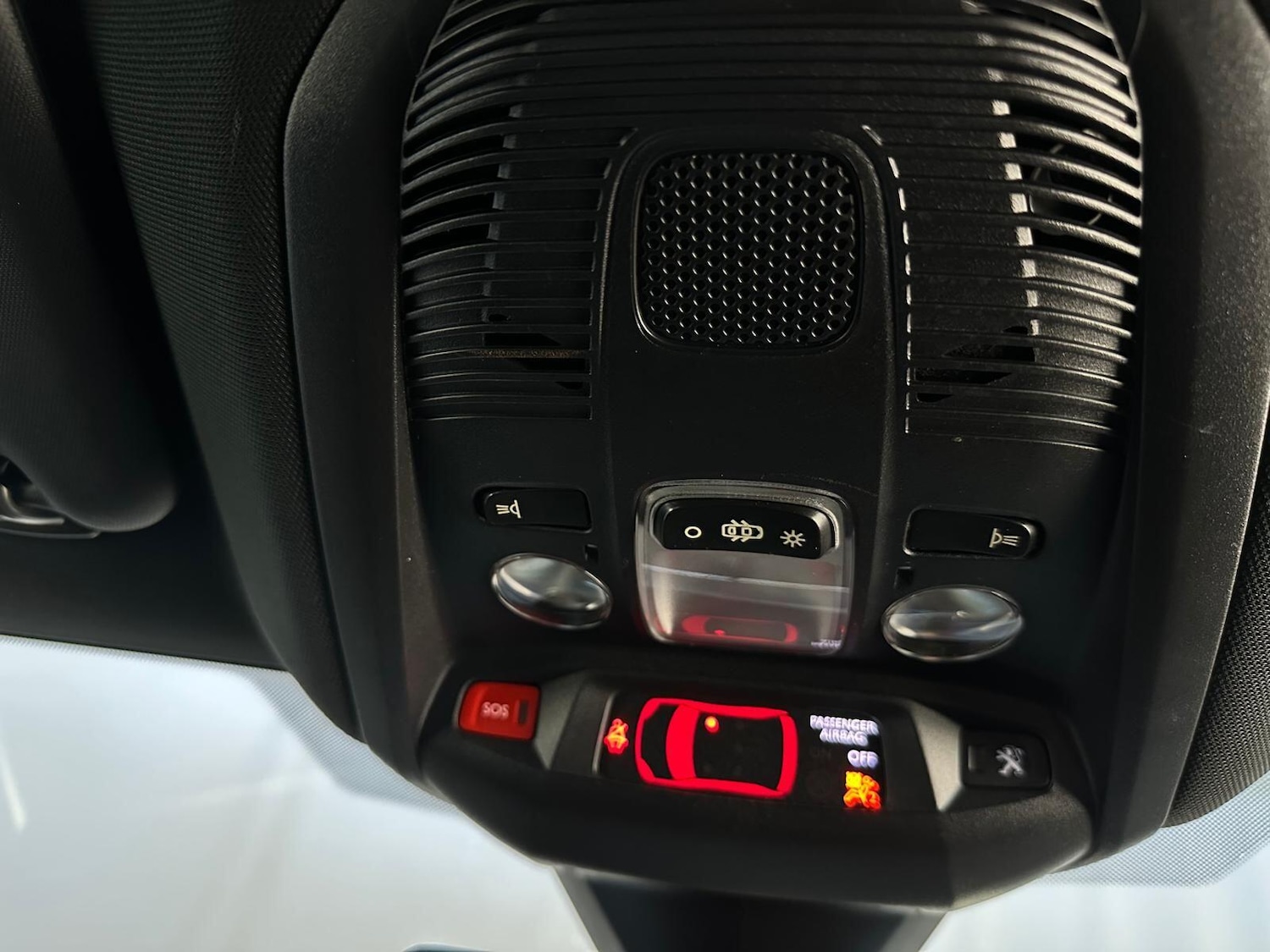 Used Peugeot 3008 2021 for sale - 76108474: Photo 30