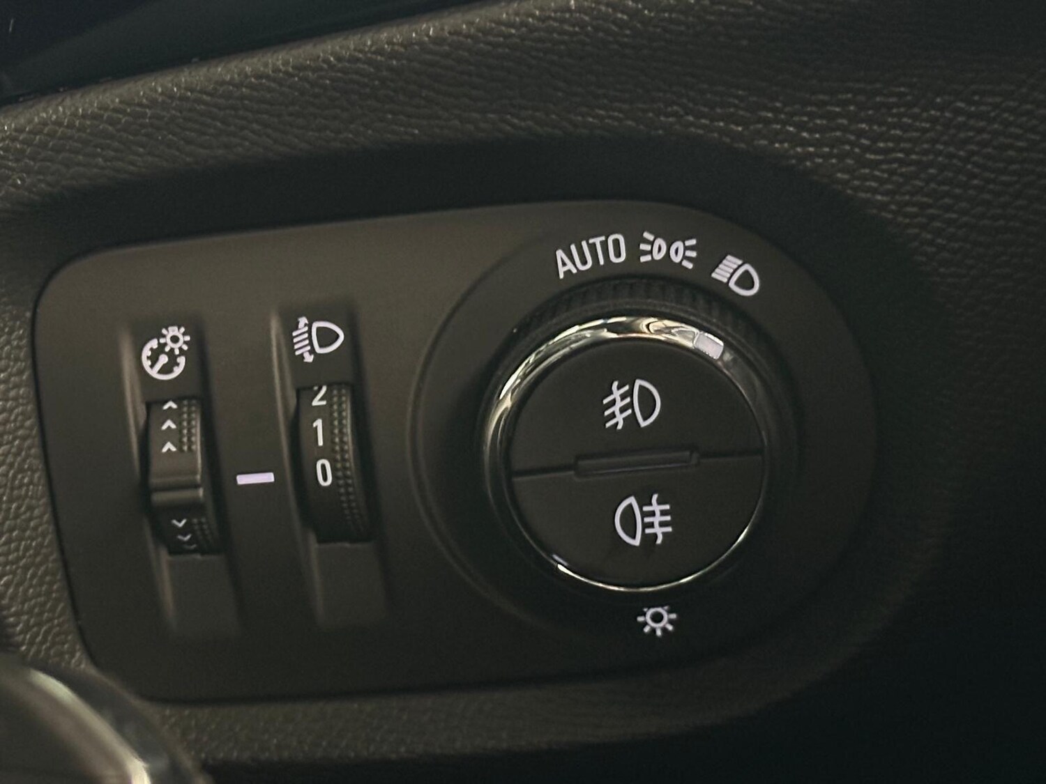 Used Vauxhall Corsa 2024 for sale - 75990941: Photo 23