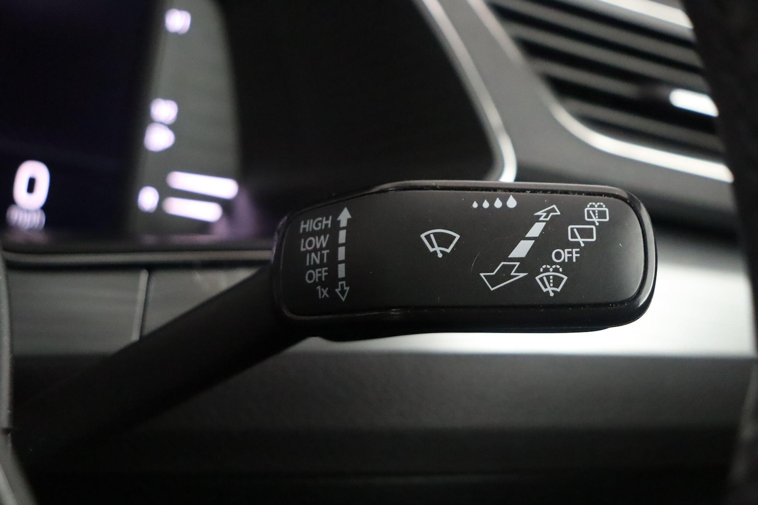 Used Skoda Superb 2023 for sale - 77130872: Photo 21