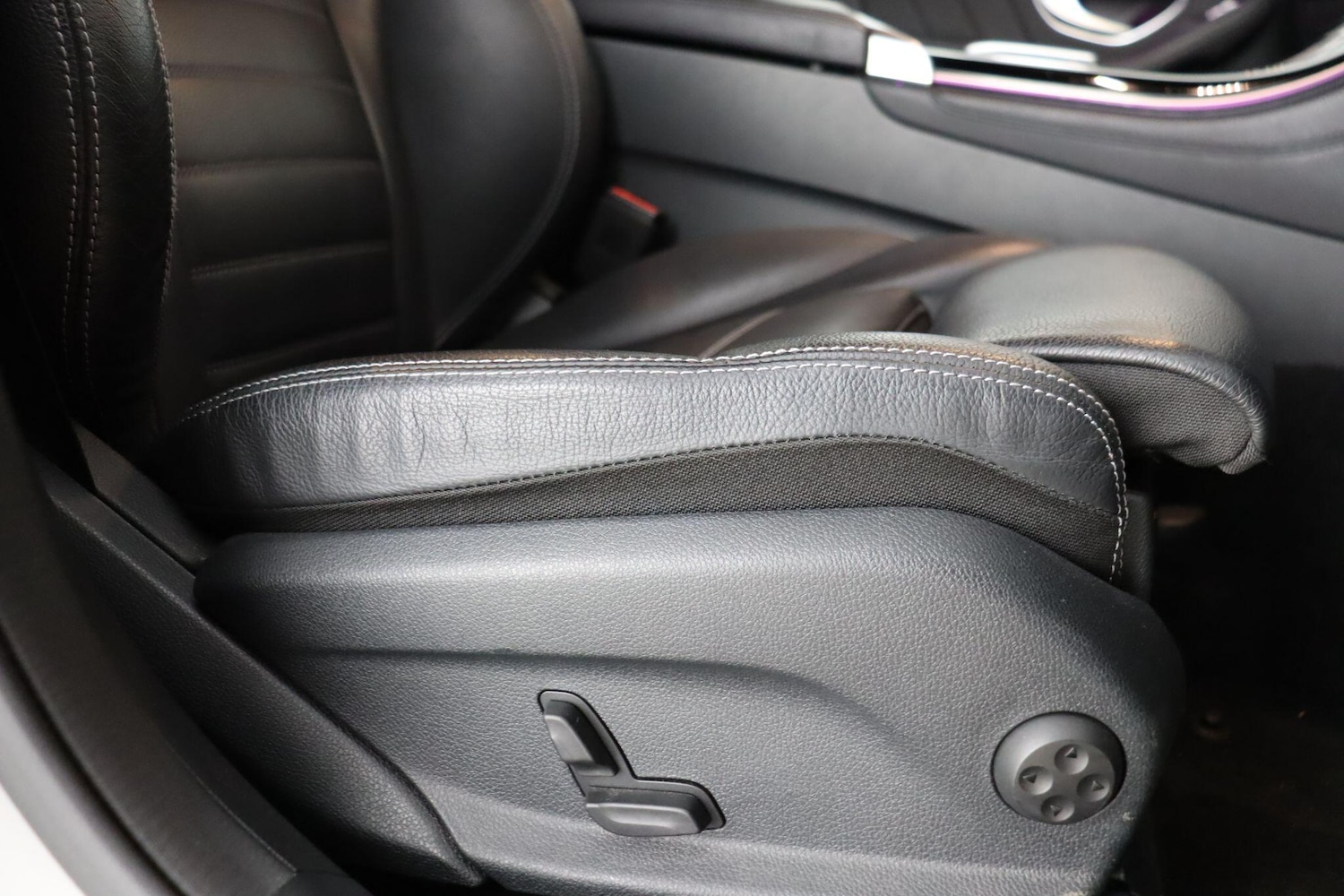 Used Mercedes-Benz EQC 2020 for sale - 78019427: Photo 28