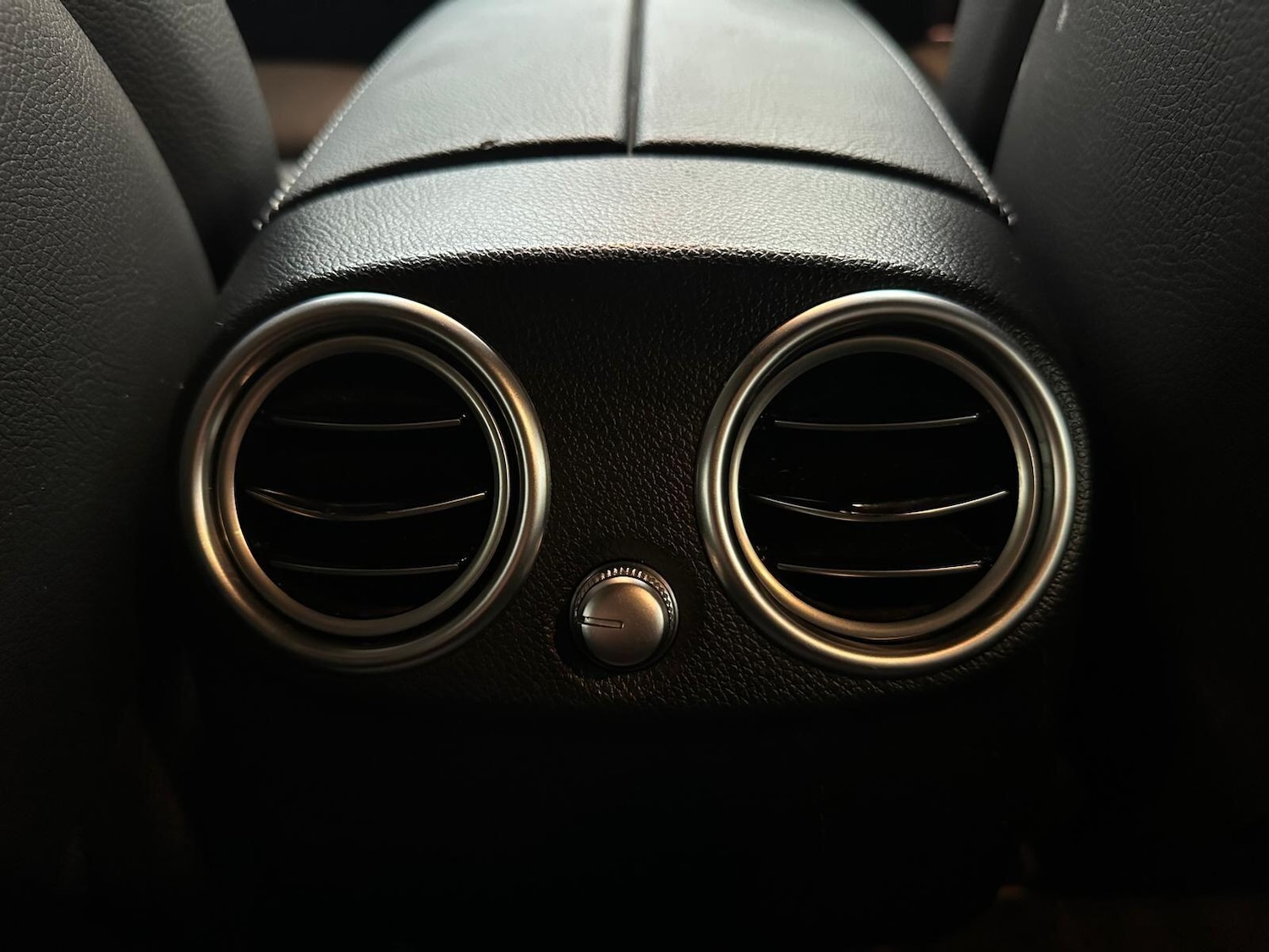 Used Mercedes-Benz EQC 2022 for sale - 76238556: Photo 17