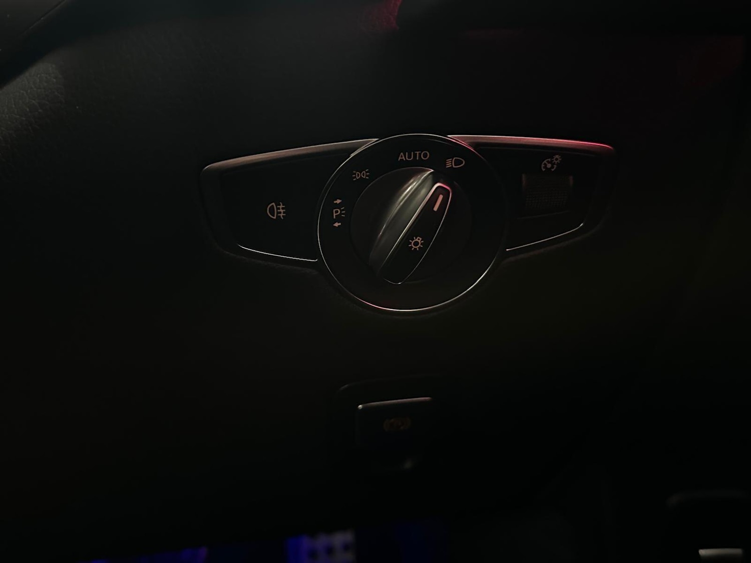 Used Mercedes-Benz EQC 2022 for sale - 76238556: Photo 19