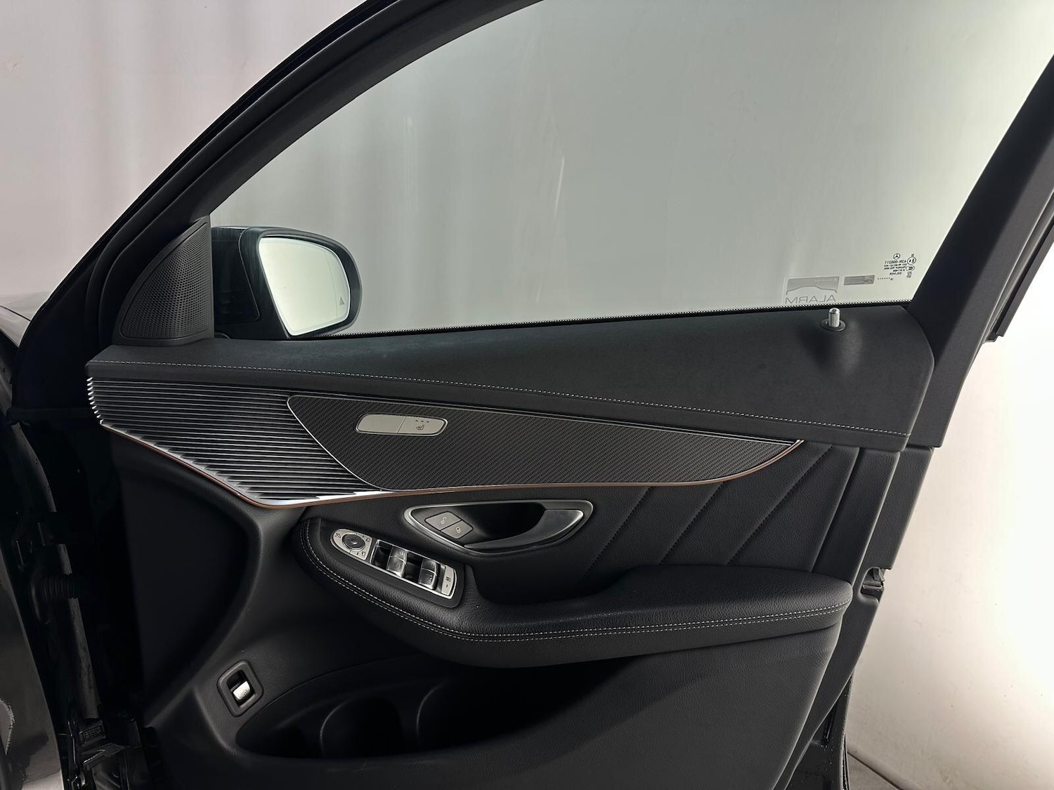 Used Mercedes-Benz EQC 2022 for sale - 76238556: Photo 30