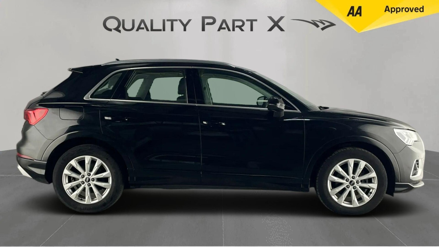 Used Audi Q3 for sale - 77230393: Photo 2