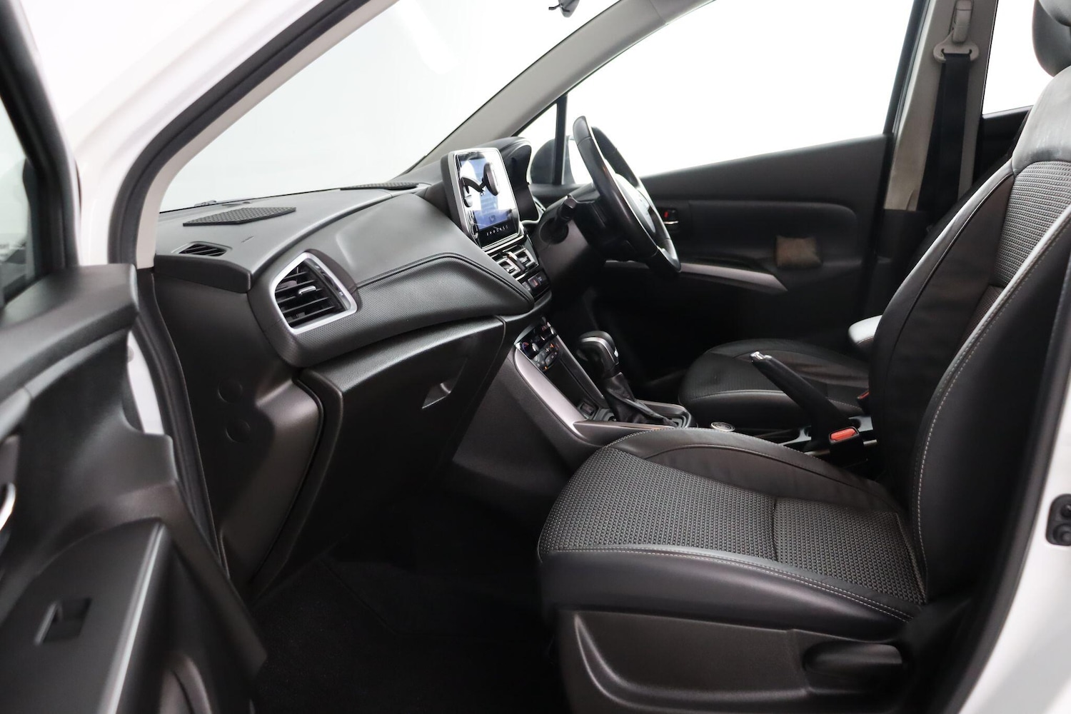 Used Suzuki SX4 S-Cross for sale - 77266895: Photo 14