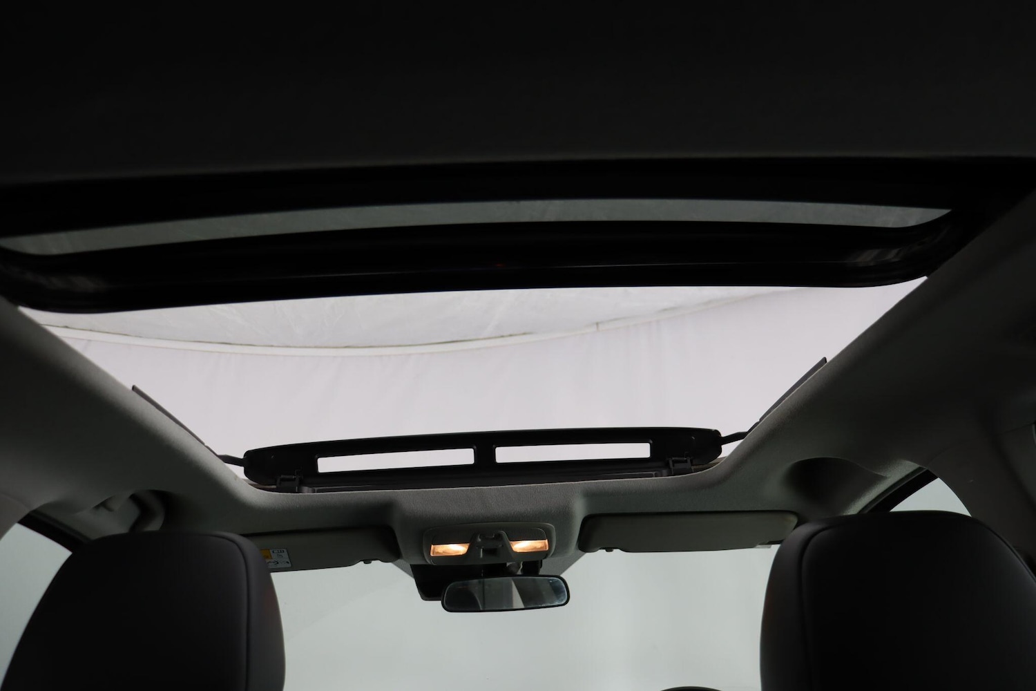 Used Suzuki SX4 S-Cross for sale - 77266895: Photo 28