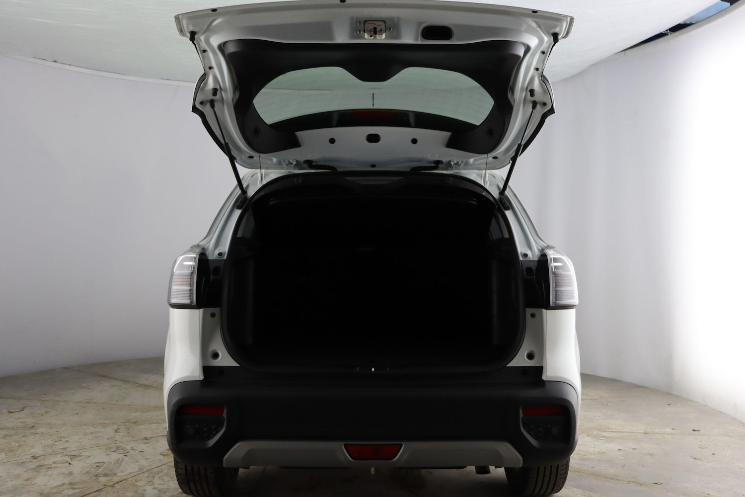 Used Suzuki SX4 S-Cross for sale - 77266895: Photo 29