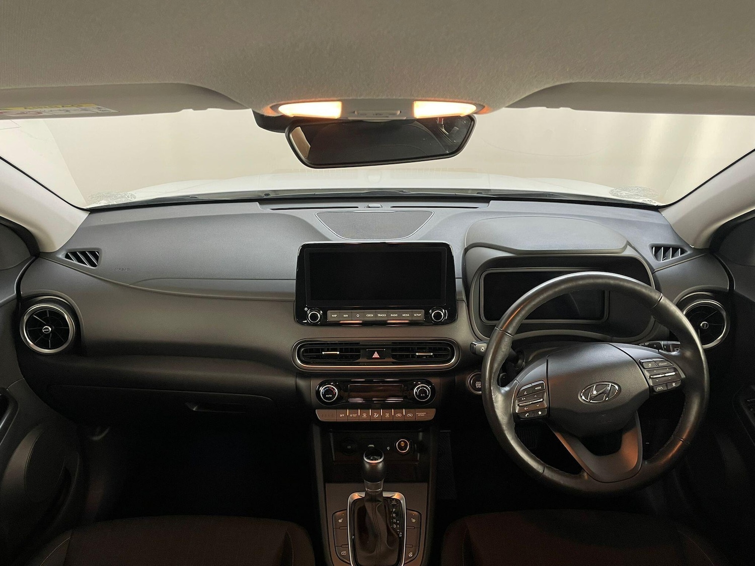 Used Hyundai KONA 2023 for sale - 76137104: Photo 10