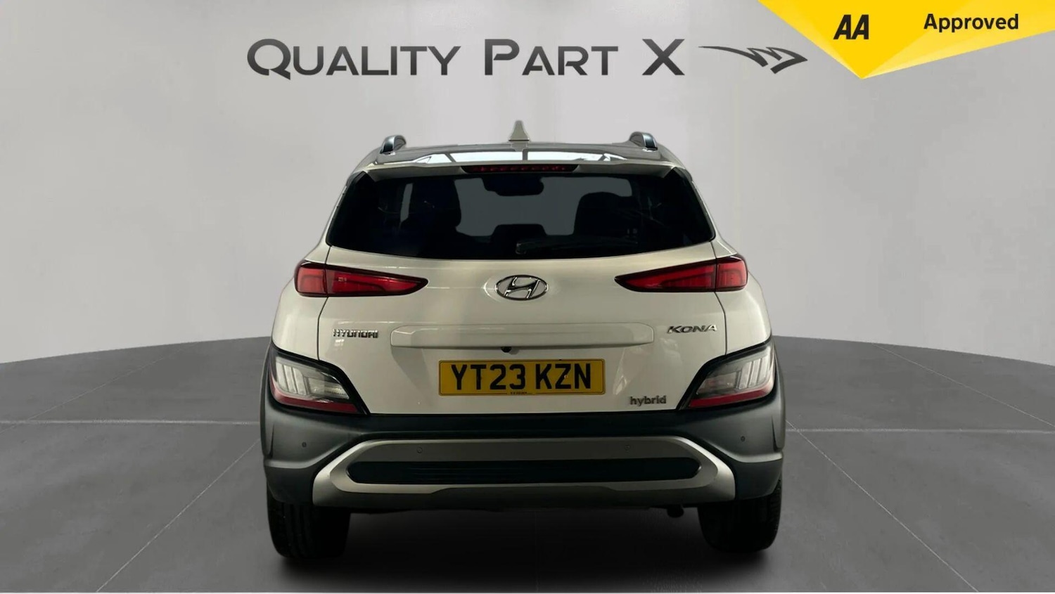 Used Hyundai KONA 2023 for sale - 76137104: Photo 4