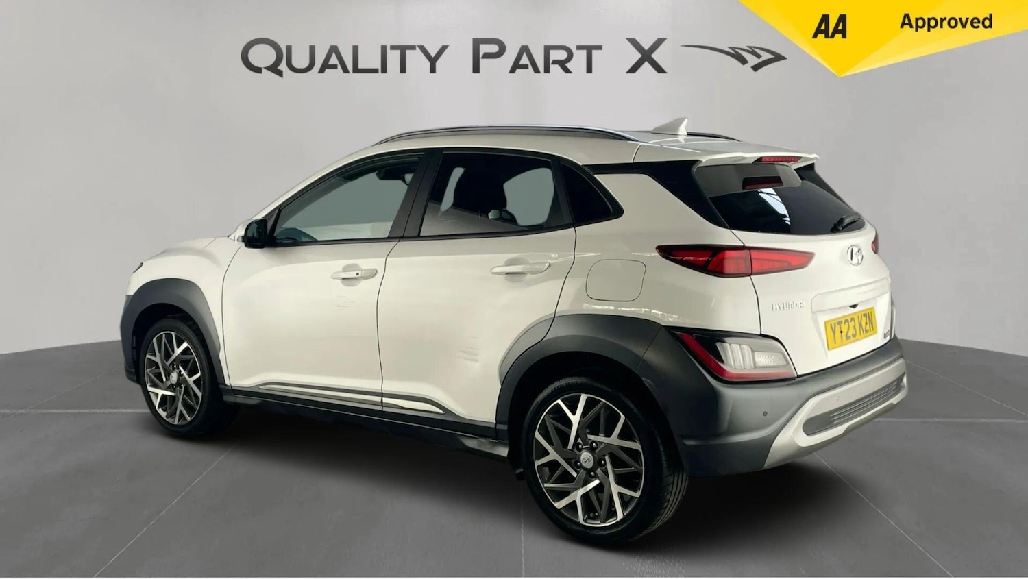 Used Hyundai KONA 2023 for sale - 76137104: Photo 5