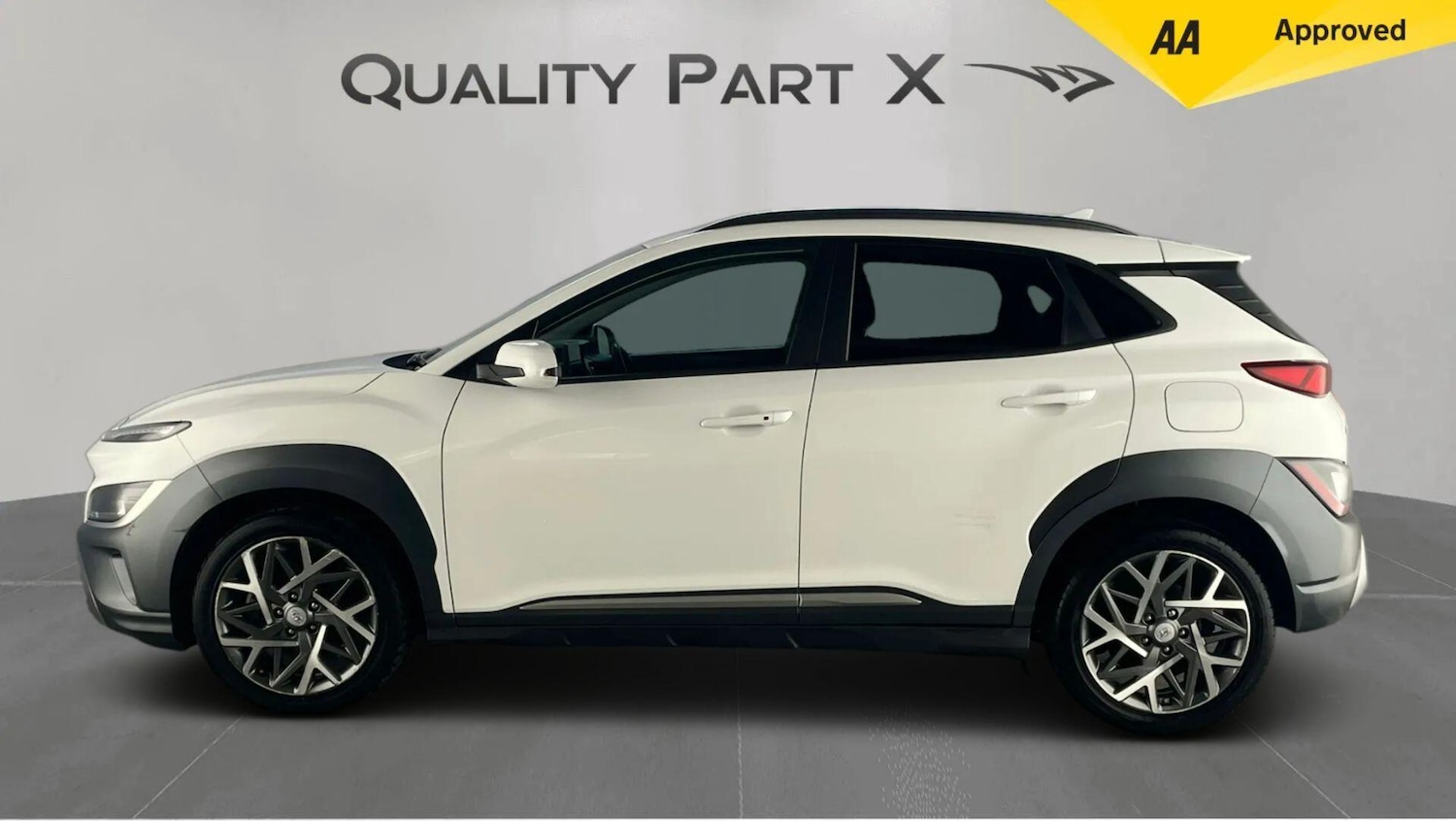 Used Hyundai KONA 2023 for sale - 76137104: Photo 6