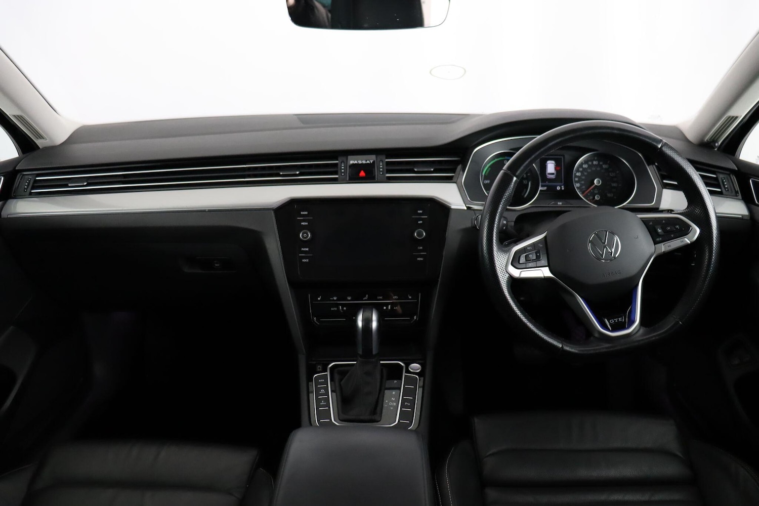 Used Volkswagen Passat 2021 for sale - 77993854: Photo 10