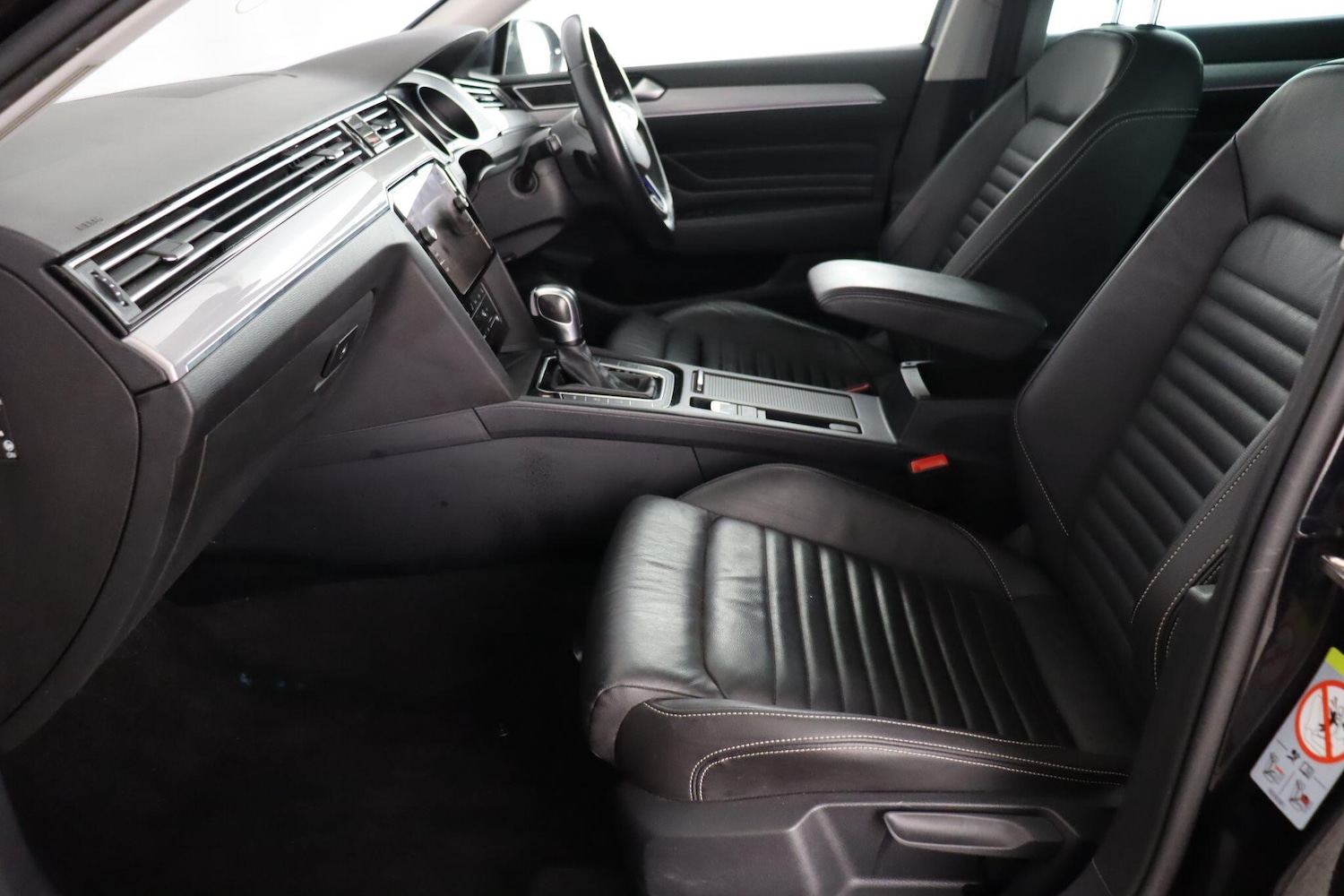 Used Volkswagen Passat 2021 for sale - 77993854: Photo 15