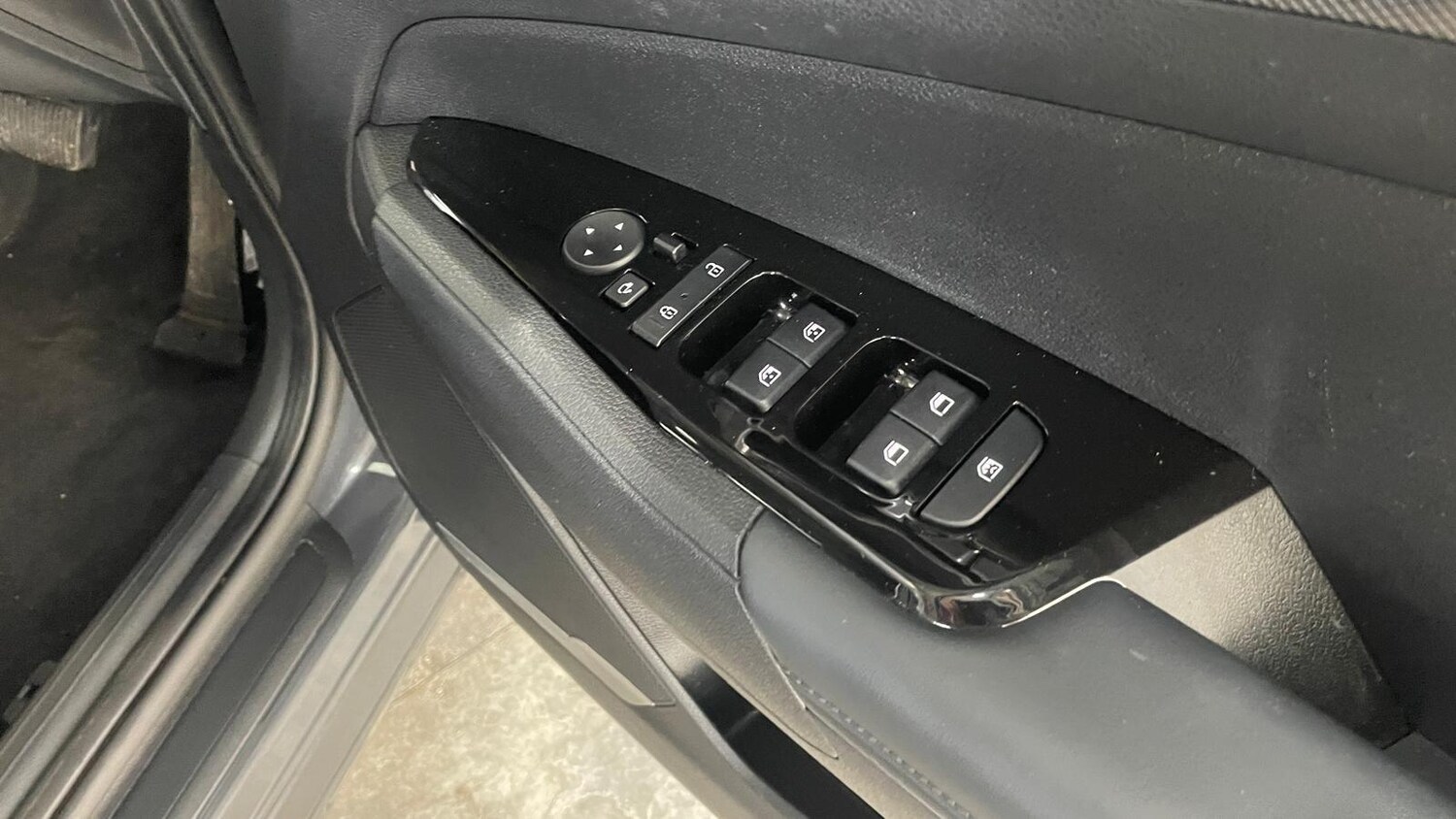 Used Kia Sportage 2024 for sale - 76001279: Photo 33